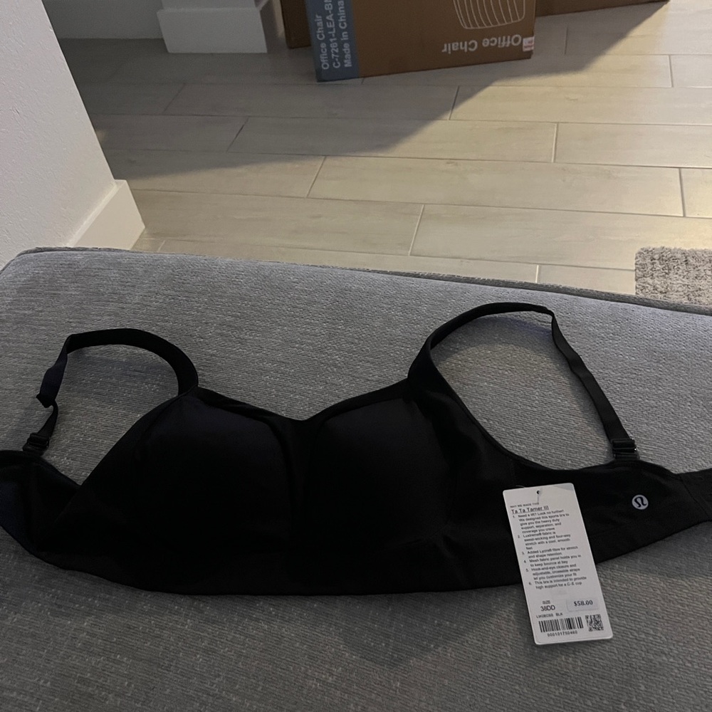 Lululemon Ta Ta Tamer III